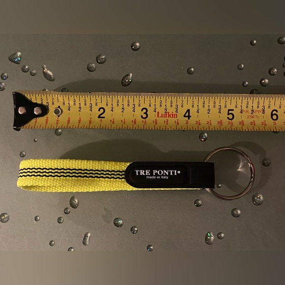 Tre Ponti Italy Keychain; Yellow; New With Out Tags; From a nonsmoking home🤍 - Picture 3 of 3